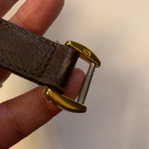 2 Gucci Leather Straps 24 inches from hardware 2 hardware - Picture 8 of 8